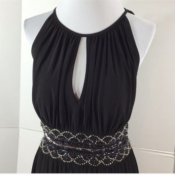 R&M Richard Gown Long Dress Black Sequin Midriff Bare Shoulders Front Slit Sz 6P - Picture 5 of 10